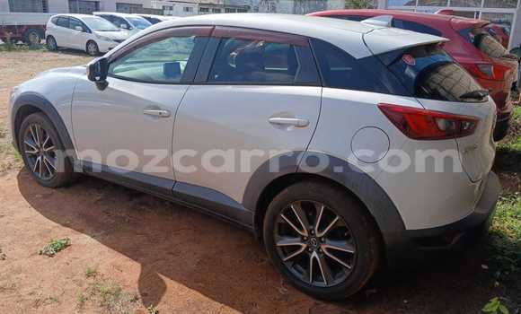 Comprar Novo Mazda CX-3 Branco Carro em Maputo em Maputo Comprar Novo Mazda CX-3 Branco Carro em Maputo em Maputo