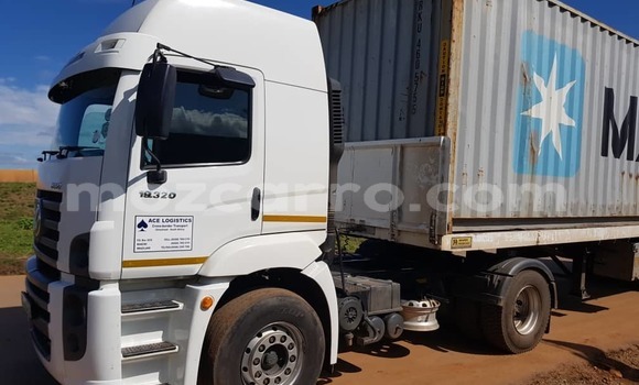 Comprar Usado Volkswagen TRUCK Branco Caminhão em Namaacha em Maputo Comprar Usado Volkswagen TRUCK Branco Caminhão em Namaacha em Maputo