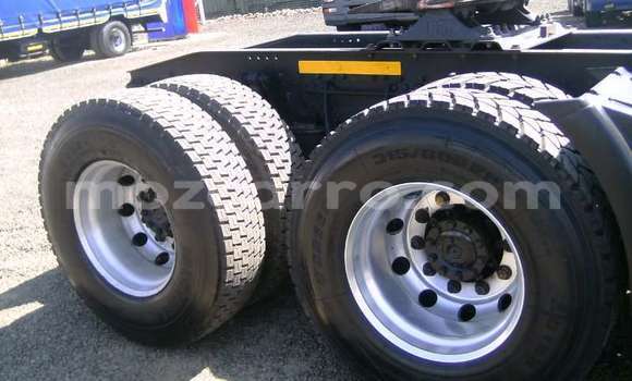 Comprar Usado Isuzu FTR 850 Branco Caminhão em Maputo em Maputo Comprar Usado Isuzu FTR 850 Branco Caminhão em Maputo em Maputo