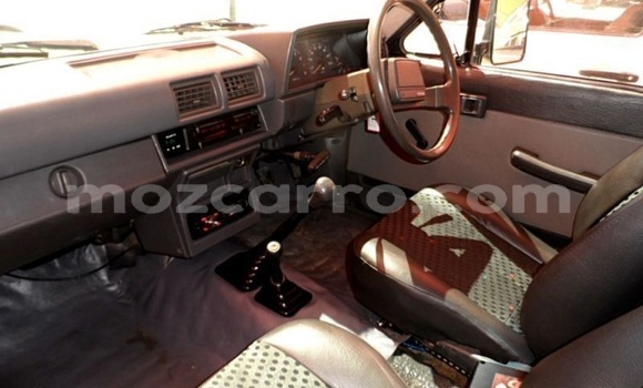 Comprar Usado Toyota Hilux Verde Carro em Maputo em Maputo Comprar Usado Toyota Hilux Verde Carro em Maputo em Maputo