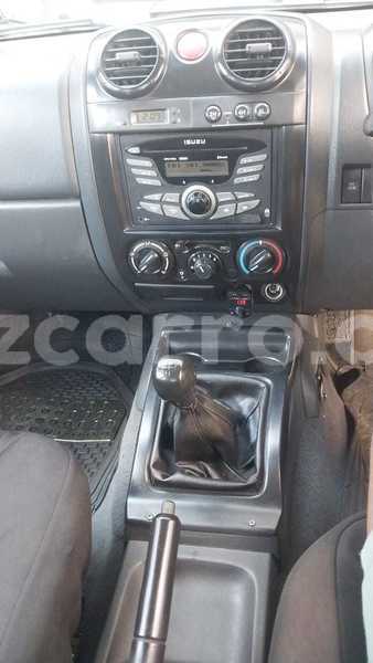 Big with watermark isuzu kb maputo maputo 39395