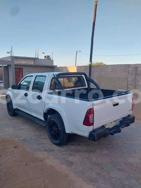 Big with watermark isuzu kb maputo maputo 39395