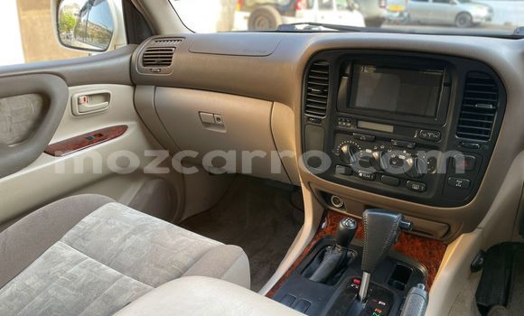 Tenga Tsaru Toyota Land Cruiser Chena Mota in Maputo in Maputo Tenga Tsaru Toyota Land Cruiser Chena Mota in Maputo in Maputo