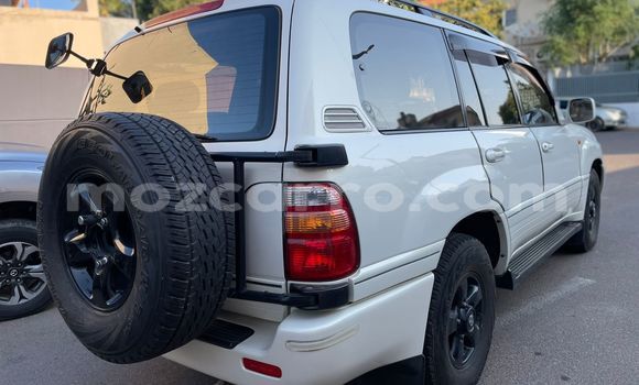 Tenga Tsaru Toyota Land Cruiser Chena Mota in Maputo in Maputo Tenga Tsaru Toyota Land Cruiser Chena Mota in Maputo in Maputo