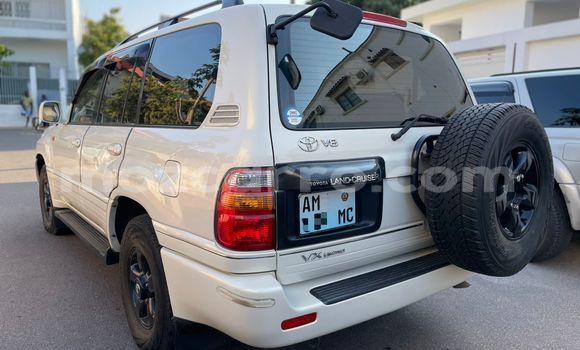 Tenga Tsaru Toyota Land Cruiser Chena Mota in Maputo in Maputo Tenga Tsaru Toyota Land Cruiser Chena Mota in Maputo in Maputo
