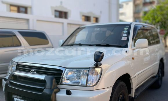 Tenga Tsaru Toyota Land Cruiser Chena Mota in Maputo in Maputo Tenga Tsaru Toyota Land Cruiser Chena Mota in Maputo in Maputo
