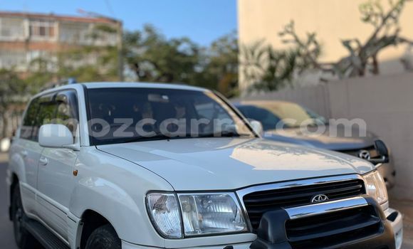Tenga Tsaru Toyota Land Cruiser Chena Mota in Maputo in Maputo Tenga Tsaru Toyota Land Cruiser Chena Mota in Maputo in Maputo