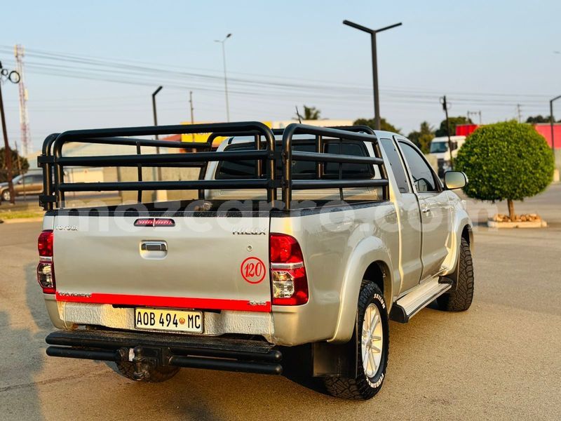 Big with watermark toyota hilux maputo maputo 39406