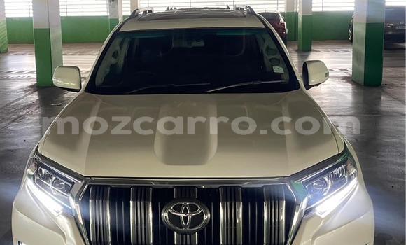 Nunua Ilio tumika Toyota Land Cruiser Prado Nyeupe Gari ndani ya Maputo nchini Maputo Nunua Ilio tumika Toyota Land Cruiser Prado Nyeupe Gari ndani ya Maputo nchini Maputo