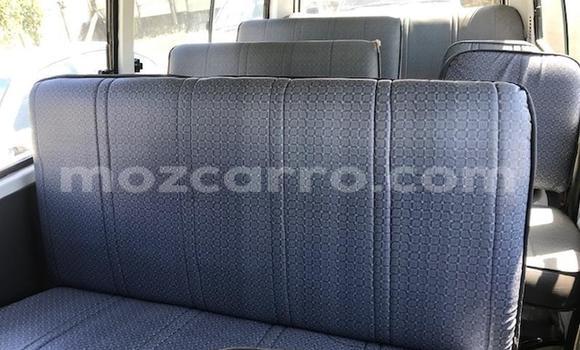 Buy Used Toyota Hiace White Car in Maputo in Maputo Buy Used Toyota Hiace White Car in Maputo in Maputo