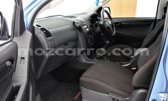 Comprar Usado Isuzu KB Azul Carro em Maputo em Maputo Comprar Usado Isuzu KB Azul Carro em Maputo em Maputo