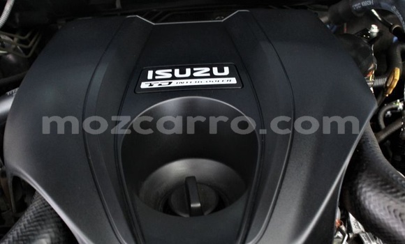 Comprar Usado Isuzu KB Azul Carro em Maputo em Maputo Comprar Usado Isuzu KB Azul Carro em Maputo em Maputo