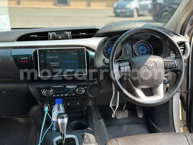 Big with watermark toyota hilux maputo maputo 39426