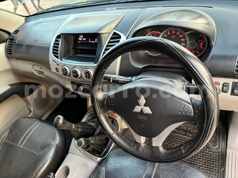 Big with watermark mitsubishi triton maputo maputo 39427