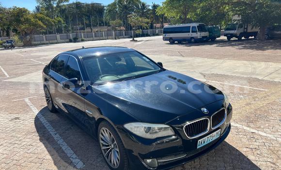 Comprar Usado BMW 5-Series Preto Carro em Maputo em Maputo