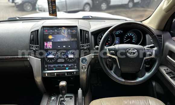 Tenga Tsaru Toyota Land Cruiser Chena Mota in Maputo in Maputo Tenga Tsaru Toyota Land Cruiser Chena Mota in Maputo in Maputo