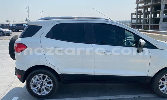 Tenga Tsaru Ford Taunus Chena Mota in Maputo in Maputo Tenga Tsaru Ford Taunus Chena Mota in Maputo in Maputo