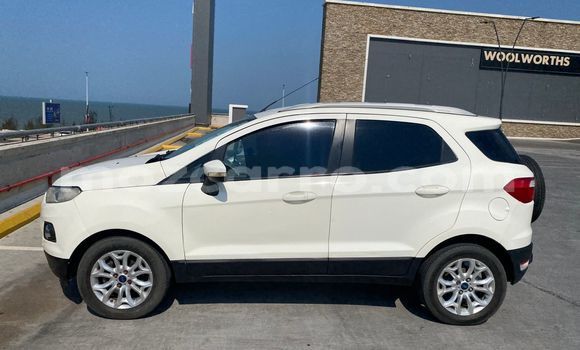 Tenga Tsaru Ford Taunus Chena Mota in Maputo in Maputo Tenga Tsaru Ford Taunus Chena Mota in Maputo in Maputo