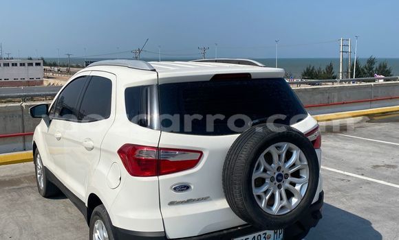 Tenga Tsaru Ford Taunus Chena Mota in Maputo in Maputo Tenga Tsaru Ford Taunus Chena Mota in Maputo in Maputo