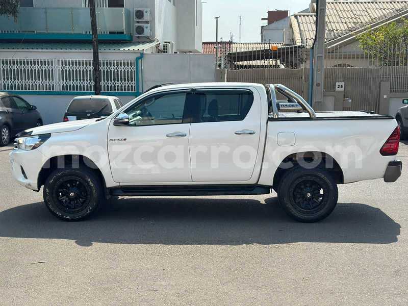 Big with watermark toyota hilux maputo maputo 39457