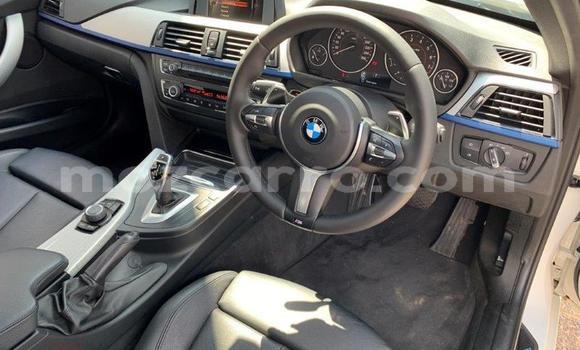 Tenga Tsaru BMW 3-Series Chena Mota in Gilé in Zambezia Tenga Tsaru BMW 3-Series Chena Mota in Gilé in Zambezia