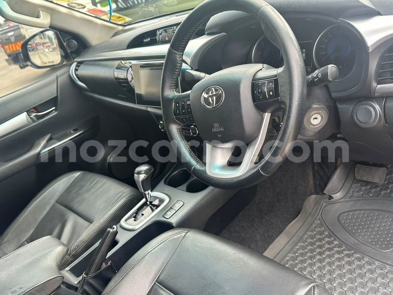 Big with watermark toyota hilux maputo maputo 39466