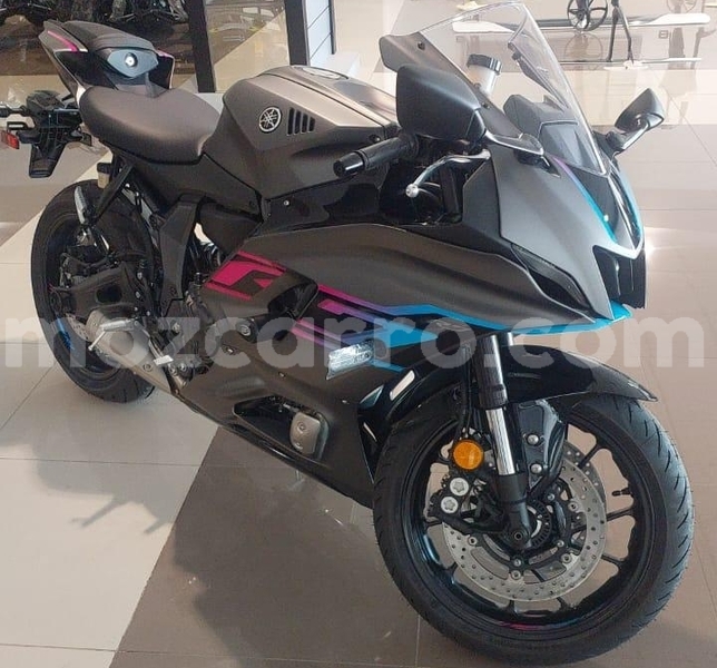 Big with watermark yamaha yzf maputo maputo 39475