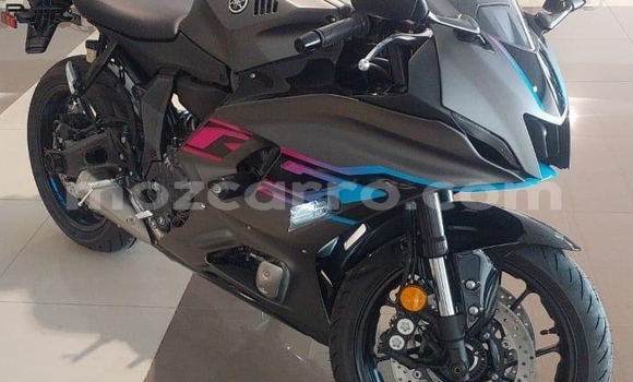 Buy Used Yamaha YZF Beige Bike in Maputo in Maputo