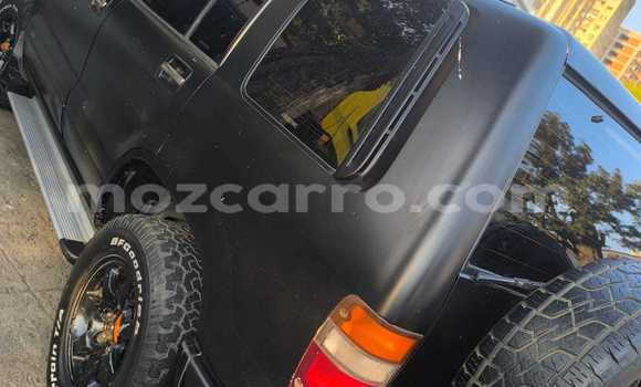 Comprar Usado Isuzu Bighorn Preto Carro em Maputo em Maputo Comprar Usado Isuzu Bighorn Preto Carro em Maputo em Maputo