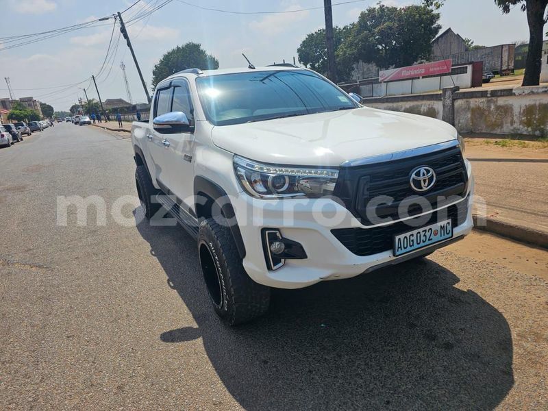 Big with watermark toyota hilux maputo maputo 39482