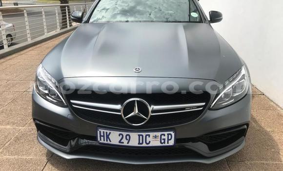 Tenga Tsaru Mercedes‒Benz C-klasse AMG Zvimwe Mota in Gilé in Zambezia Tenga Tsaru Mercedes‒Benz C-klasse AMG Zvimwe Mota in Gilé in Zambezia