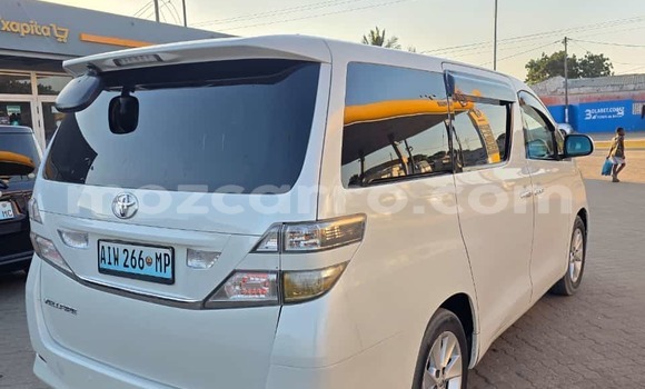 Tenga Itsva Toyota Vellfire Chena Mota in Maputo in Maputo Tenga Itsva Toyota Vellfire Chena Mota in Maputo in Maputo