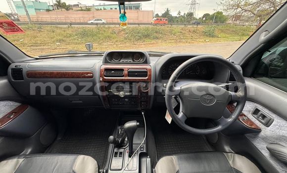 Buy Used Toyota Land Cruiser Prado Green Car in Maputo in Maputo Buy Used Toyota Land Cruiser Prado Green Car in Maputo in Maputo