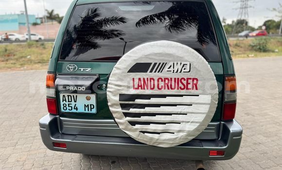 Buy Used Toyota Land Cruiser Prado Green Car in Maputo in Maputo Buy Used Toyota Land Cruiser Prado Green Car in Maputo in Maputo