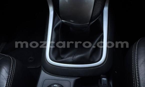 Nunua Ilio tumika Isuzu D-MAX Nyeupe Gari ndani ya Maputo nchini Maputo Nunua Ilio tumika Isuzu D-MAX Nyeupe Gari ndani ya Maputo nchini Maputo