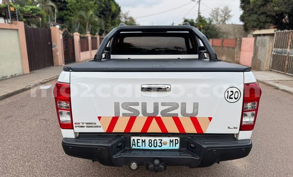 Nunua Ilio tumika Isuzu D-MAX Nyeupe Gari ndani ya Maputo nchini Maputo Nunua Ilio tumika Isuzu D-MAX Nyeupe Gari ndani ya Maputo nchini Maputo