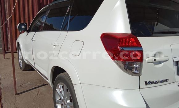 Buy Used Toyota Vanguard White Car in Maputo in Maputo Buy Used Toyota Vanguard White Car in Maputo in Maputo