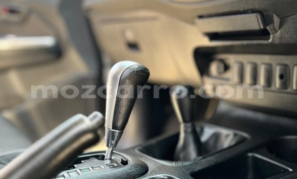 Tenga Tsaru Toyota Hilux Chena Mota in Maputo in Maputo Tenga Tsaru Toyota Hilux Chena Mota in Maputo in Maputo