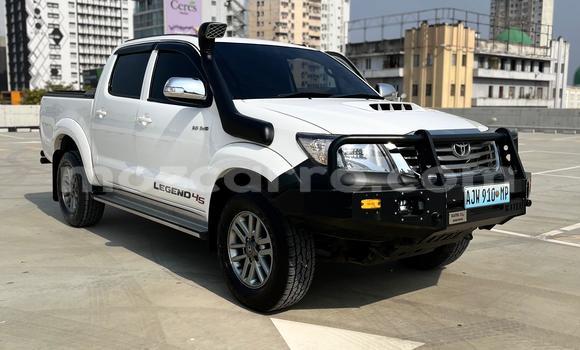Tenga Tsaru Toyota Hilux Chena Mota in Maputo in Maputo Tenga Tsaru Toyota Hilux Chena Mota in Maputo in Maputo