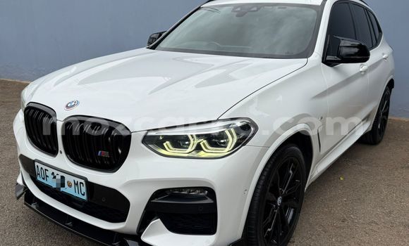 Nunua Ilio tumika BMW X3 Nyeupe Gari ndani ya Maputo nchini Maputo