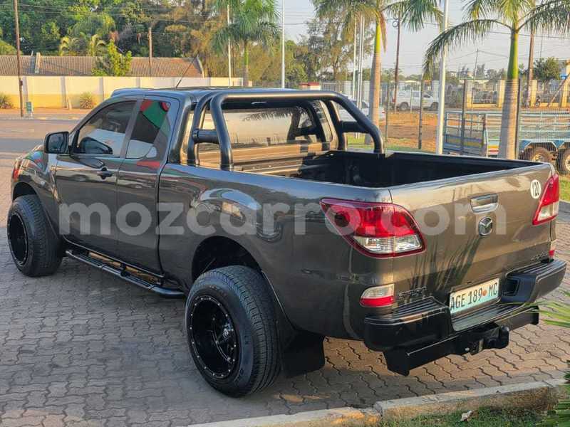 Big with watermark mazda bt 50 maputo maputo 39519