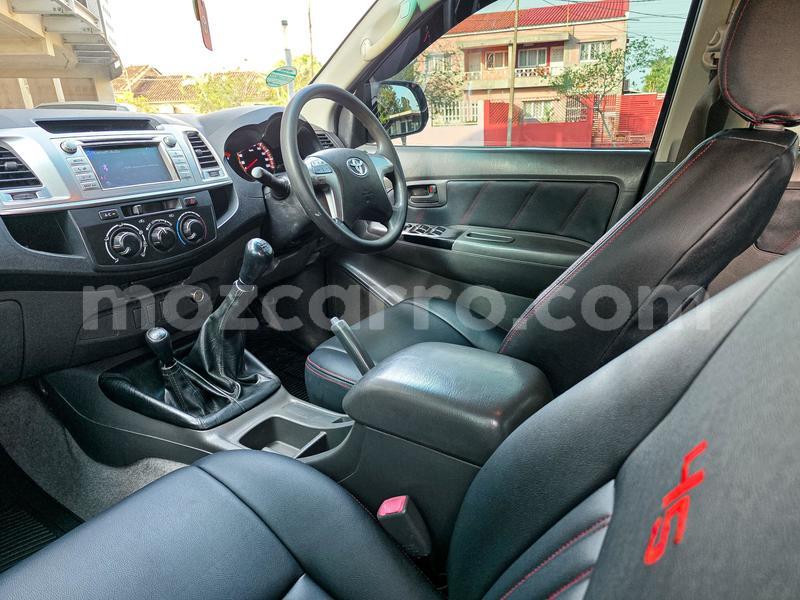 Big with watermark toyota hilux maputo maputo 39527