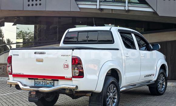 Comprar Usado Toyota Hilux Branco Carro em Maputo em Maputo Comprar Usado Toyota Hilux Branco Carro em Maputo em Maputo