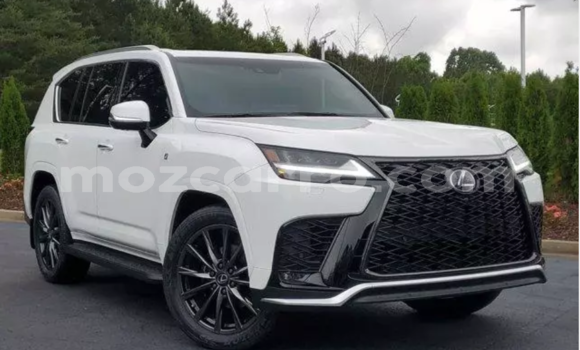 Comprar Usado Lexus LX 570 Branco Carro em Maputo em Maputo