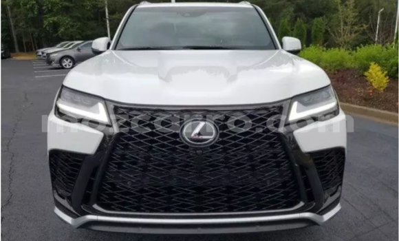 Tenga Tsaru Lexus LX 570 Chena Mota in Maputo in Maputo Tenga Tsaru Lexus LX 570 Chena Mota in Maputo in Maputo