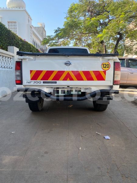 Big with watermark nissan hardbody maputo maputo 39529