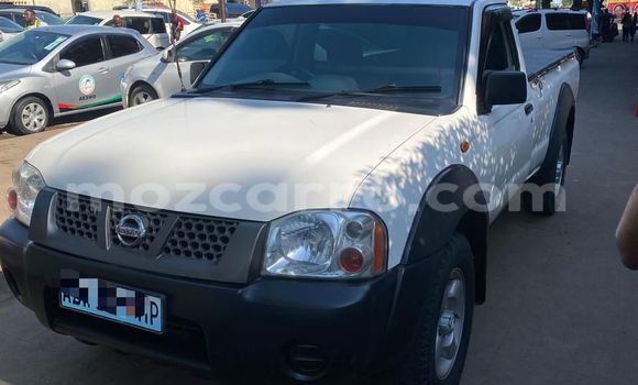 Comprar Usado Nissan Hardbody Branco Carro em Maputo em Maputo Comprar Usado Nissan Hardbody Branco Carro em Maputo em Maputo