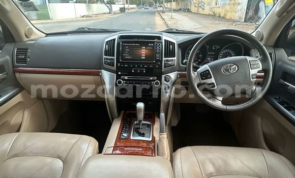 Buy New Toyota Land Cruiser White Car in Maputo in Maputo Buy New Toyota Land Cruiser White Car in Maputo in Maputo