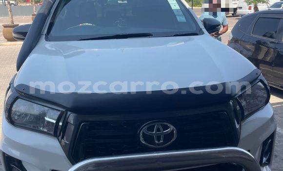 Tenga Tsaru Toyota Hilux Chena Mota in Maputo in Maputo Tenga Tsaru Toyota Hilux Chena Mota in Maputo in Maputo