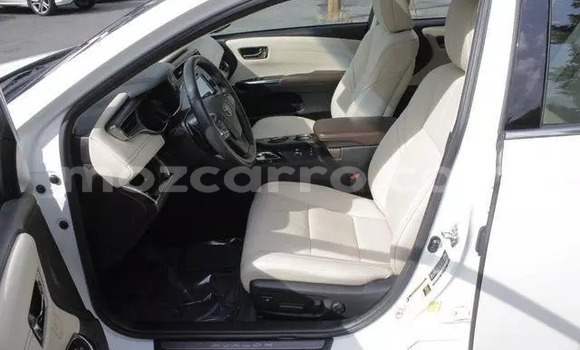Comprar Usado Toyota Avalon Branco Carro em Maputo em Maputo Comprar Usado Toyota Avalon Branco Carro em Maputo em Maputo